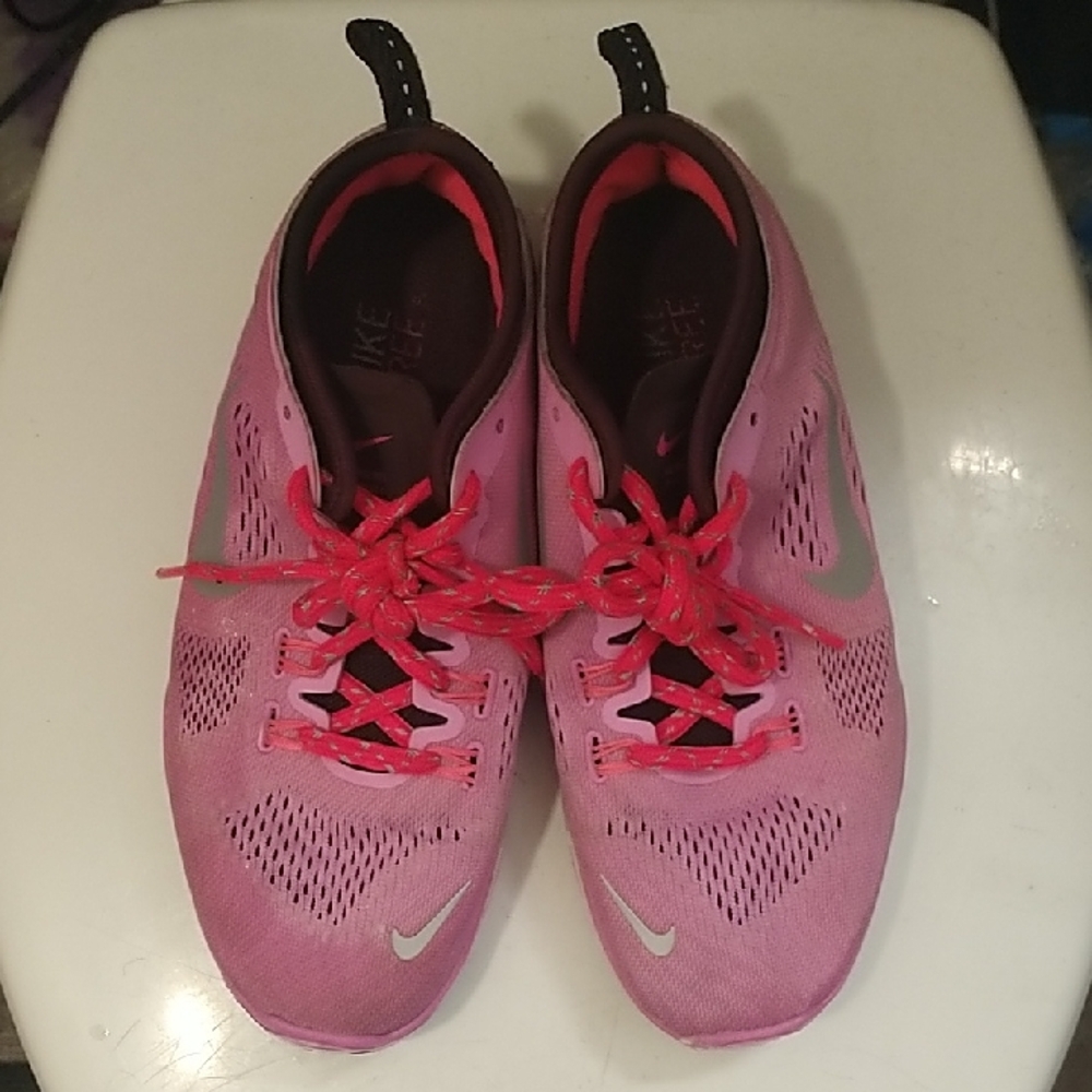 Nike TR Free Lavender and Hot Pink Women's Athletic Sneakers